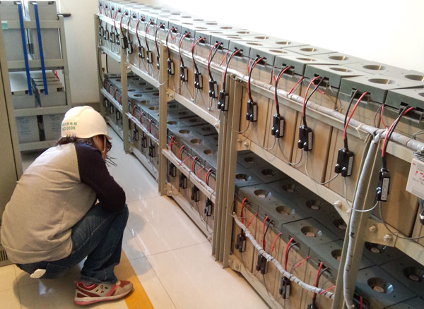 電力蓄電池在線監(jiān)測(cè)系統(tǒng)