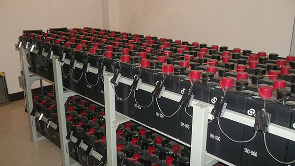 蓄電池均衡采集裝置