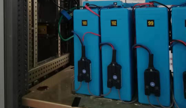 檢測(cè)蓄電池容量