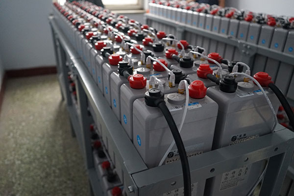 蓄電池在線(xiàn)監(jiān)測(cè)