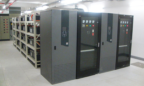 銀行機(jī)房蓄電池監(jiān)測現(xiàn)場