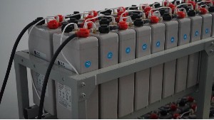 保定鈺鑫電氣幫助您如何區(qū)分故障蓄電池！