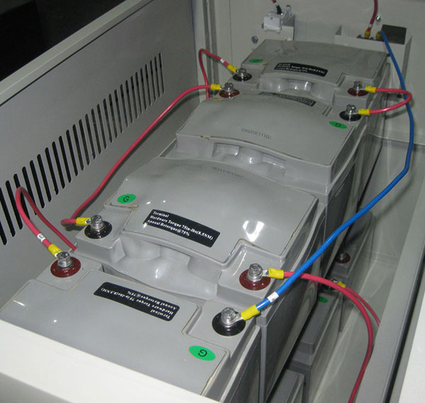 小區(qū)電力系統(tǒng)蓄電池監(jiān)測