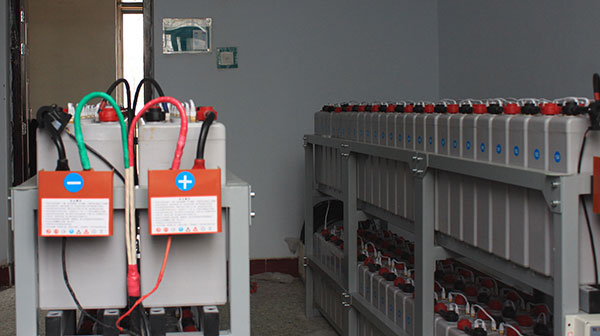 機(jī)房蓄電池監(jiān)測(cè)管理