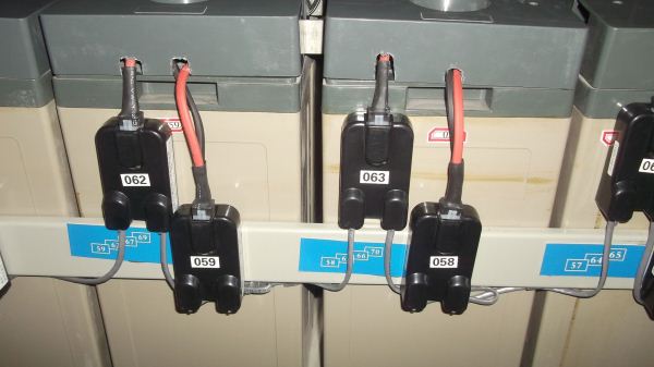 蓄電池內(nèi)阻監(jiān)測