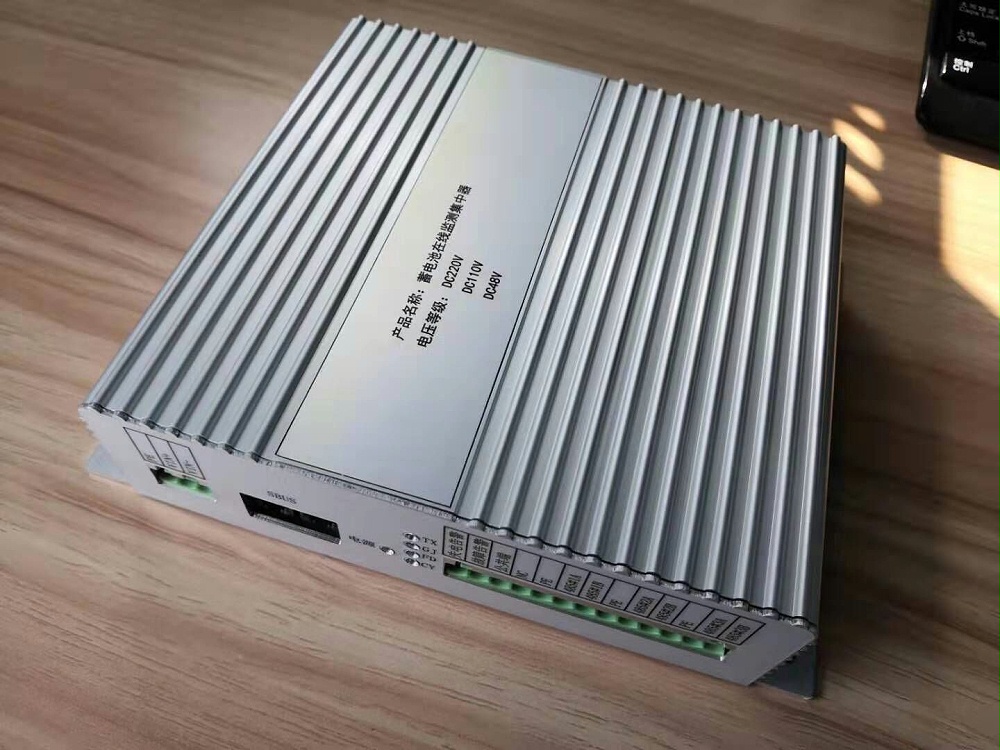 YX-M06 蓄電池在線監(jiān)控裝置 YX-M06 蓄電池在線監(jiān)控裝置